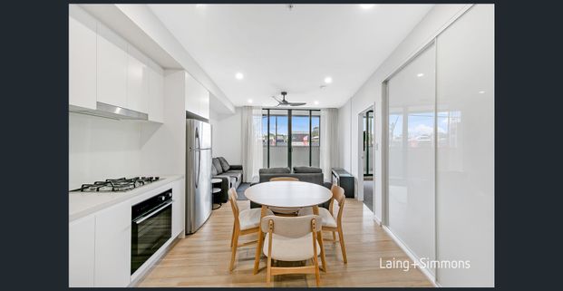 FURNISHED LUXURY TWO BEDROOM APARTMENT IN PRIME LOCATION - Photo 1