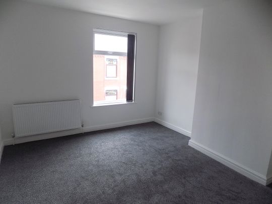 Melrose Avenue, Layton - Photo 1