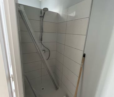 Location Appartement 2 pièces 30m² ANGOULEME 16000 - Photo 2