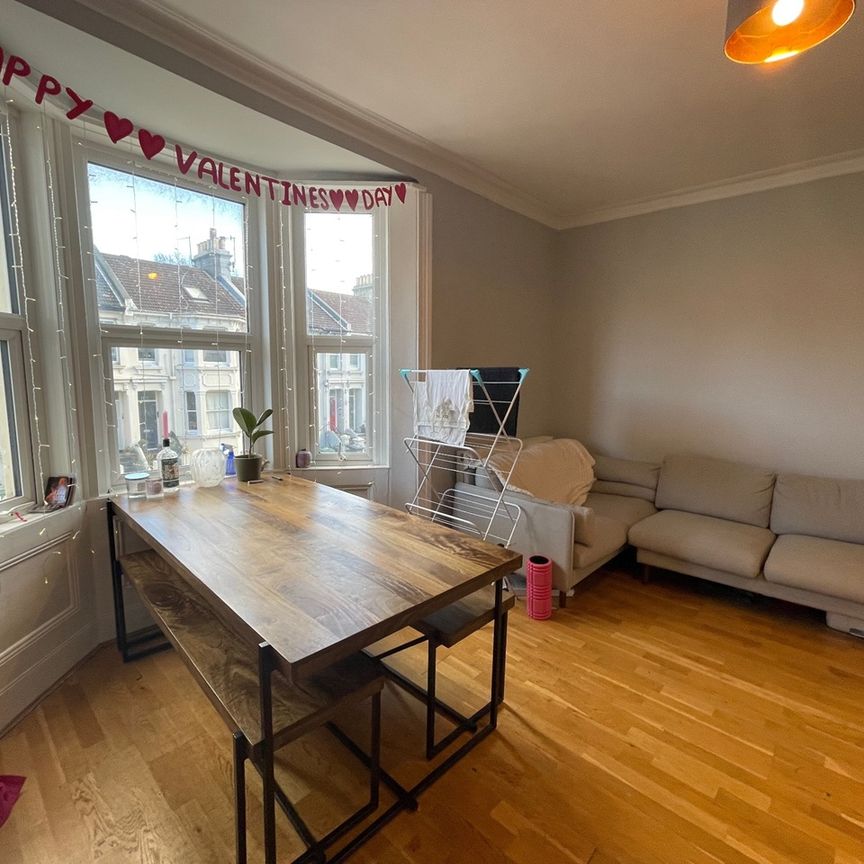 5 Bed Maisonette, Queens Park Road, BN2 - Photo 1