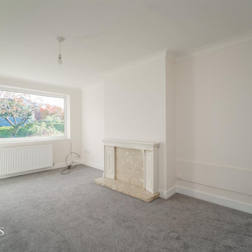 Charles Street, Swinton, Manchester - Photo 1