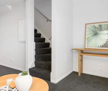 2/27 Harewood Road, Papanui - Photo 1