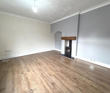 3 bedroom detached house to rent - Photo 5