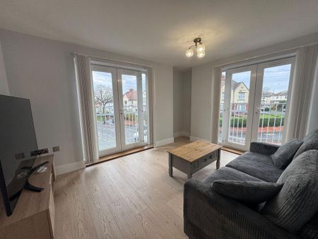 2 bedroom flat to rent - Photo 2