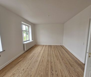 3 vær. lejlighed til leje i Haderslev. 104m2 - Photo 4