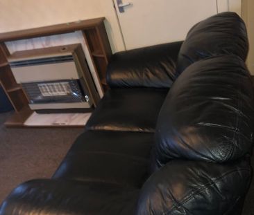 1 Bed Flat, Alan Breck Gardens, EH4 - Photo 2