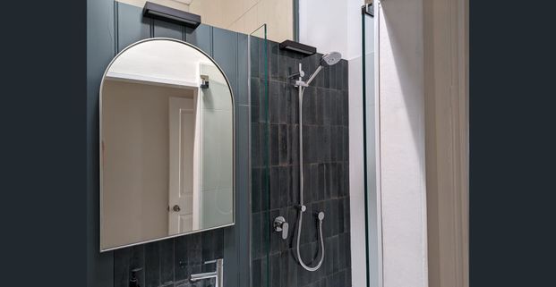 Beautiful three bedroom in Richmond Hill - Photo 1