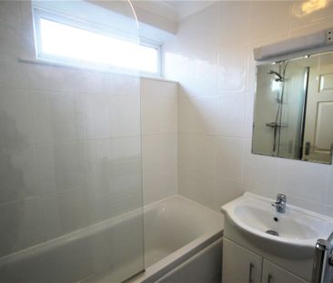 2 bedroom apartment to let - Photo 1
