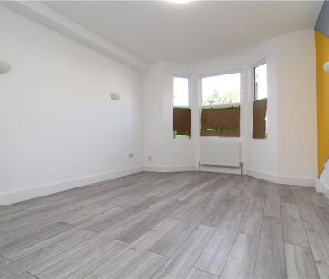 Melbourne Avenue, Ealing, W13 9BX - Photo 4