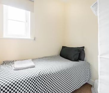 3 Bed Flat, Raynald Road, S2 - Photo 2
