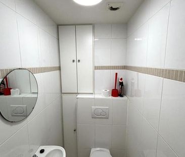 Ruim en lichtrijk appartement op toplocatie met dubbel terras en ga... - Photo 4