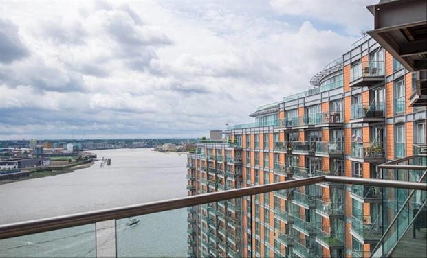 Flat , New Providence Wharf, Fairmont Avenue, London - Photo 1