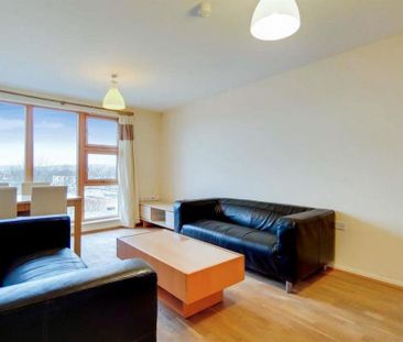 2 bedroom apartment to rent - Photo 2