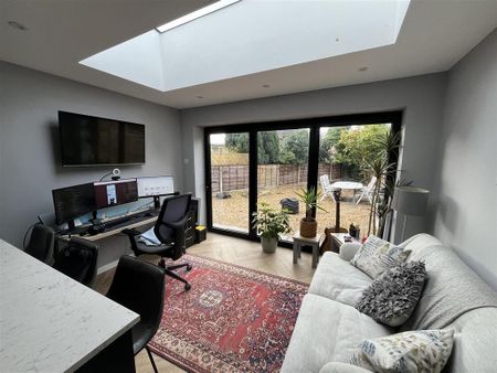 2 bedroom house to rent - Photo 2