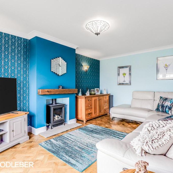 3 bedroom semi-detached house to rent - Photo 1