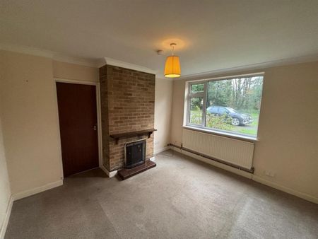 4 BED House To rent - Photo 3