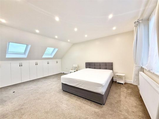 3 bedroom apartment to rent - Photo 1