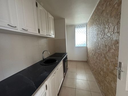 Appartement T2 FORT DE FRANCE à louer - Photo 5