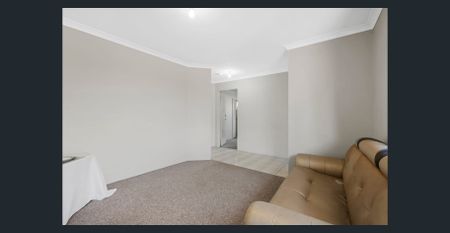 Spacious 4 Bedroom house in Riverton - Photo 5