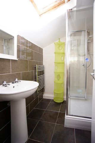 9 bedroom apartment to rent - Photo 5