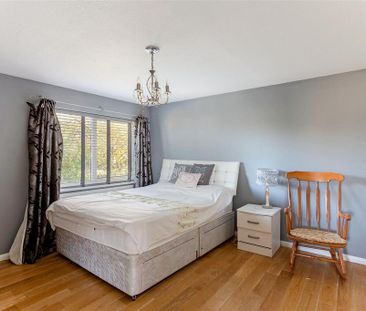 4 bedroom detached house to rent - Photo 2