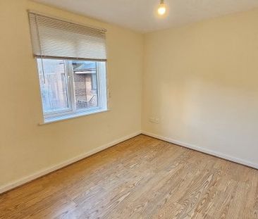 Tiffany Court, Redcliffe Mead Lane, BS1 - Photo 3