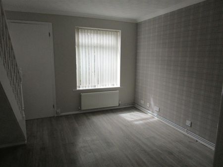 Shelmore Way, Gnosall, Staffordshire - Photo 4