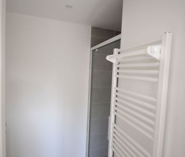 Location Appartement 3 pièces 46m² - Photo 3