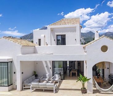 4 bedroom luxury Villa for rent in Marbella, Andalusia - Photo 1