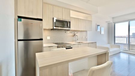 For Lease - 50 Forest Manor Road Unit# 904, Toronto, Ontario - Photo 4