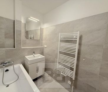 Pronájem bytu 2+kk 56 m2 - Fotografie 4