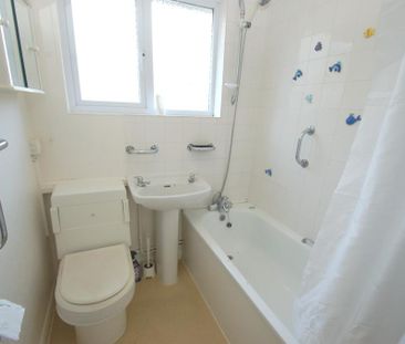 2 bedroom bungalow to rent - Photo 3