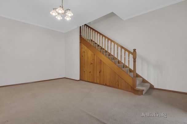 358 Gilbert Road, Preston - Photo 1