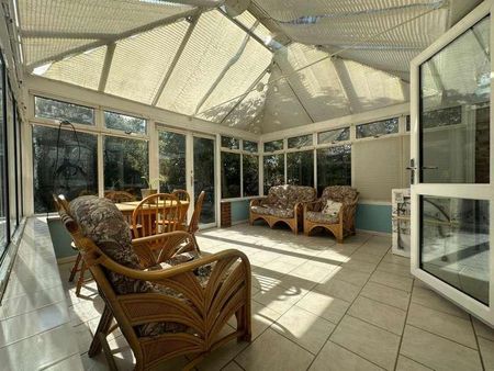 Slough, Berkshire, SL3 - Photo 3