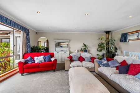 A Welcoming Home with Space to Grow - Photo 4