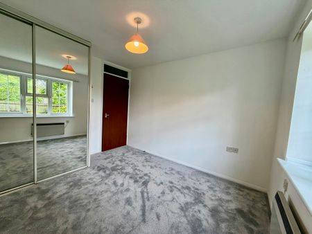 Guessens Court, Welwyn Garden City, Hertfordshire, AL8 6RB - Photo 4