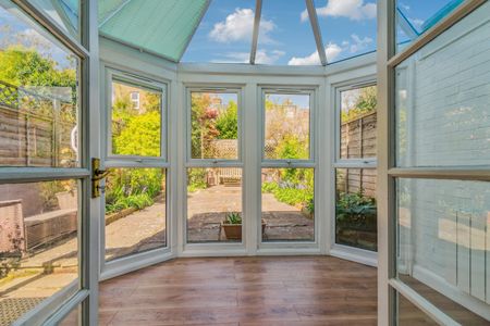 Meon Road, South Acton, W3 - Photo 5