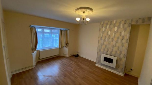 2 bedroom terraced house to rent - Photo 1