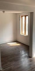 3 1/2 Tout Inclus Cour poss 2 Chambres & Pièce Salon-Cuisine WIFI Chauffé E-Ch Frigo-poèle-laveuse-sécheuse-micro ondes 5 min Metro Papineau 3plex - Photo 3