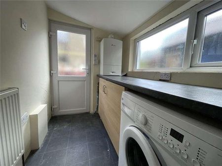 Vaynol Cottages, Llanberis, Caernarfon, Gwynedd, LL55 - Photo 3