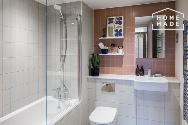 3 bedroom flat to rent - Photo 1