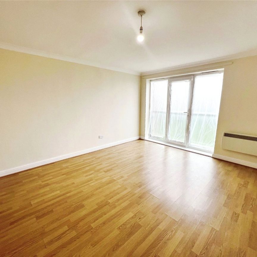 Bravery Court, Liverpool, Merseyside, L19 - Photo 1