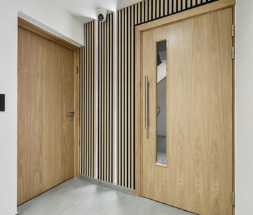 Studio Flat to rent - Victoria Road, Sidcup, DA15 - Photo 3