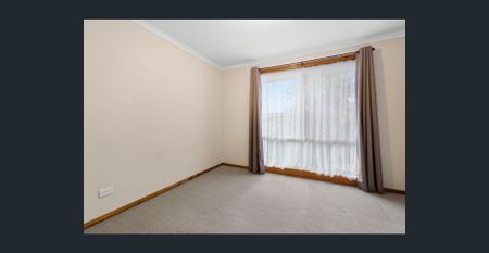 Two Bedroom Unit in Quiet Location - Photo 5