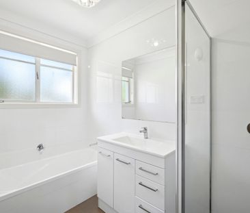 5 Wyatt Street, Torrens ACT 2607 - House For Rent | Domain - Photo 4