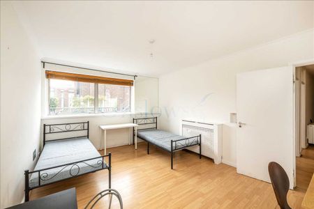 St Mary Le Park Court, Battersea - Photo 5