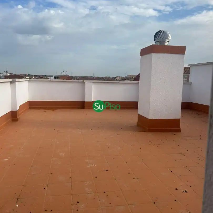 Piso de alquiler en Calle Alegría, 14, Santa Olalla - Foto 1