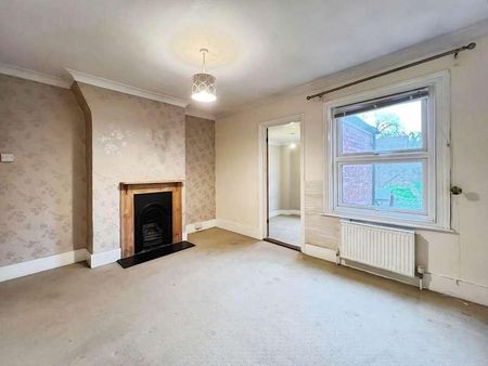 London Road, High Wycombe, HP11 - Photo 5