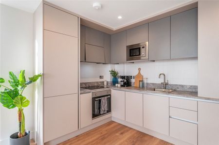 Grand Canal Harbour, Grand Canal Place, Dublin 8 - Photo 4