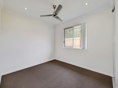 Walking distance to shops and parks - Photo 2